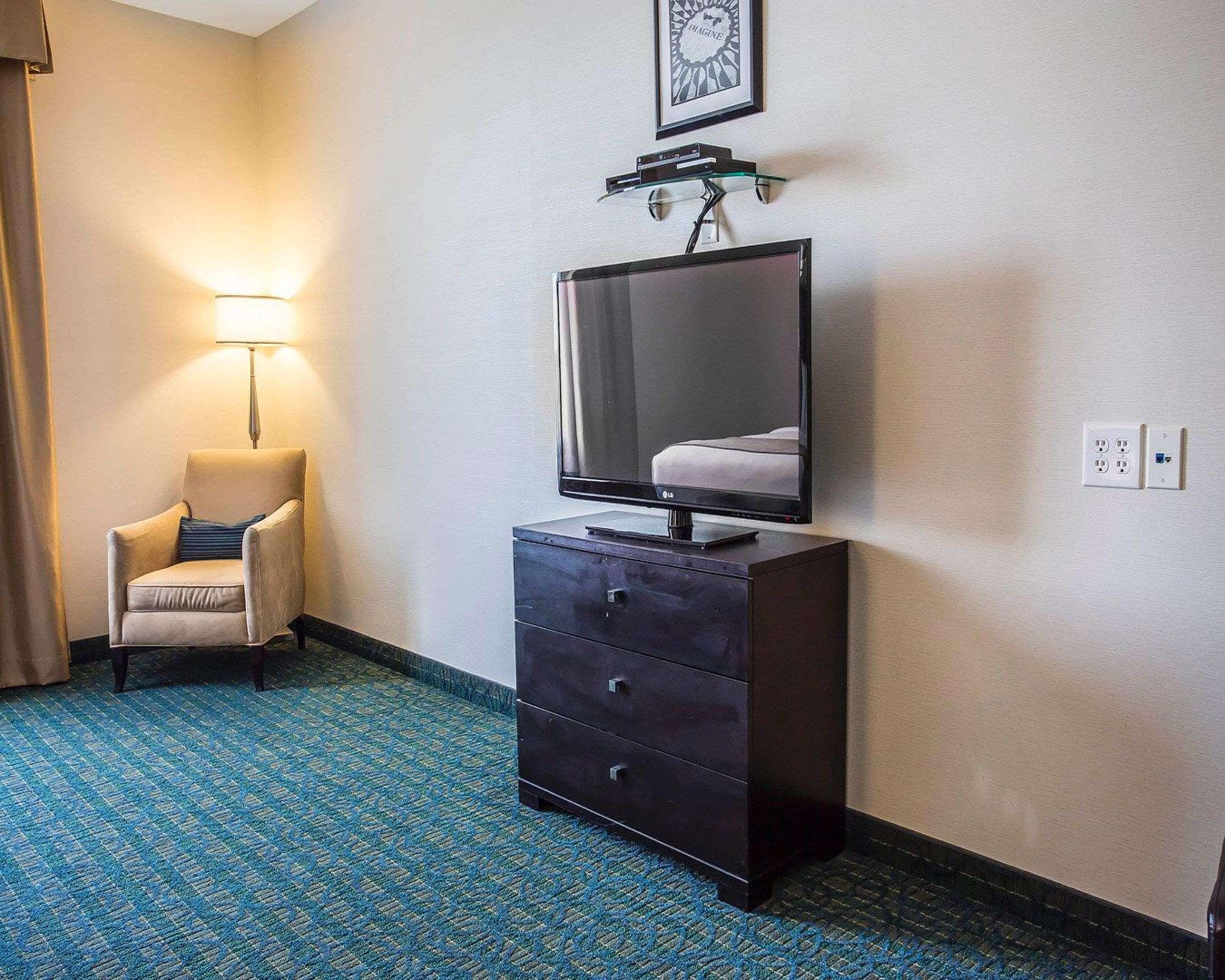 Comfort Hotel Bayer'S Lake Timberlea Exterior foto